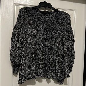 POL Black and White Patterned Button- Up Top